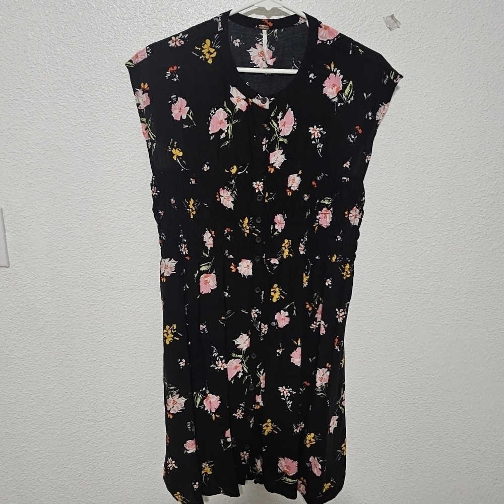 Free People floral deess size large